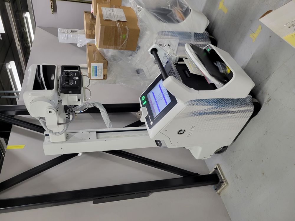 GE Optima XR240 Portable X-ray Machine