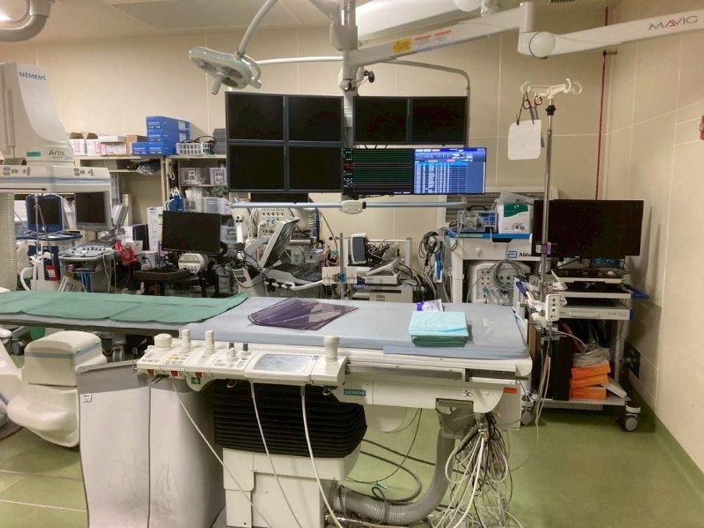 Siemens Artis Zee Angiography System in an Operating Room
