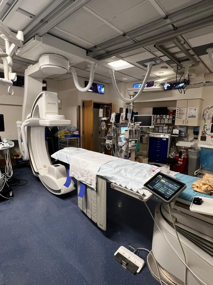 Philips Azurion 7 M20 Clarity IQ Angiography System in Procedure Room