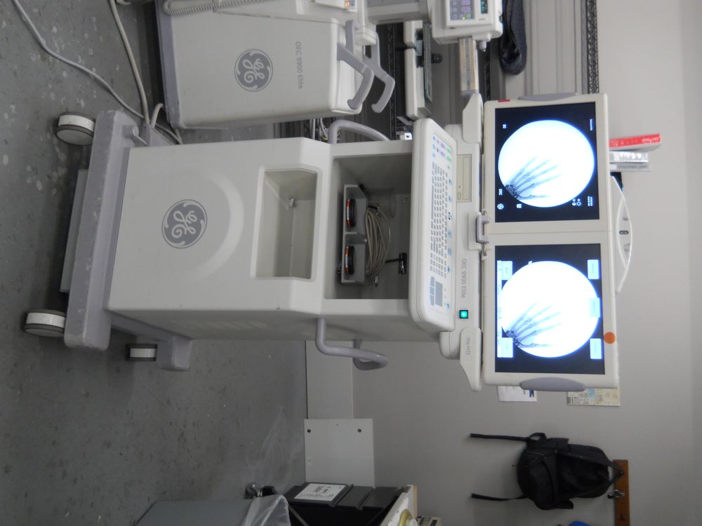 OEC 9900 Elite C-Arm with Hand X-Rays