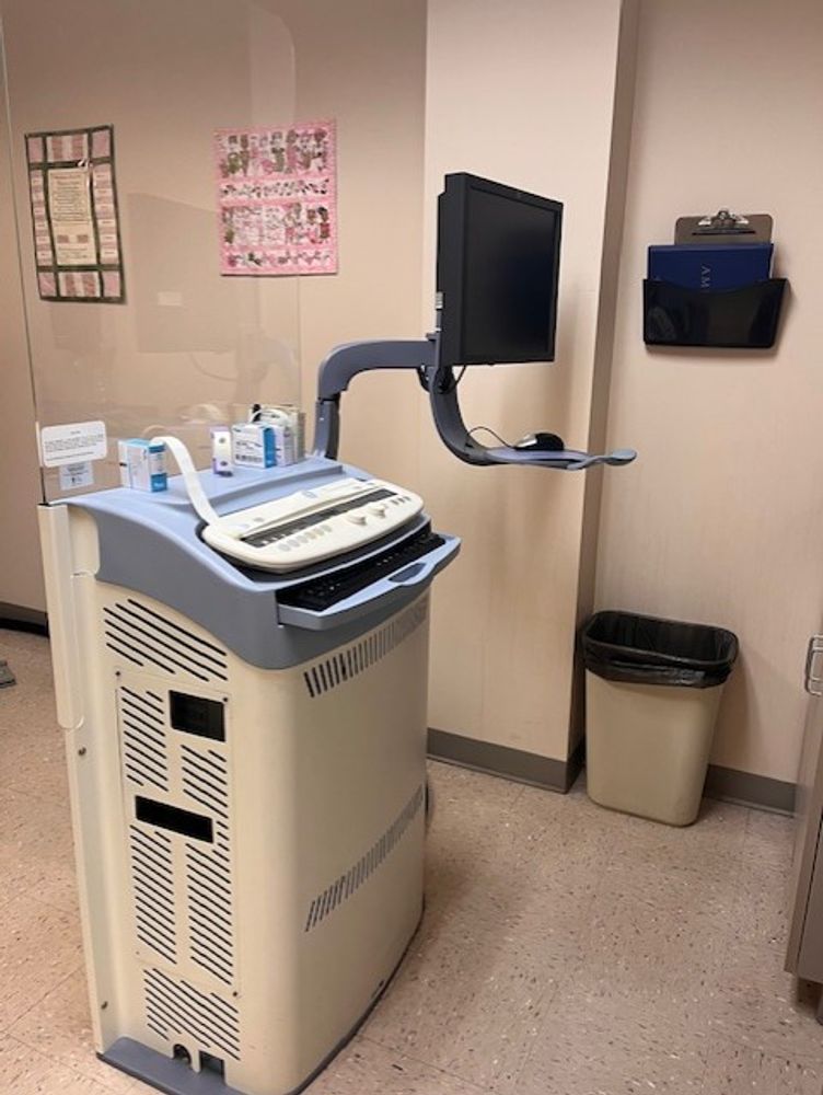 GE Senographe Essential 2D Mammography Unit
