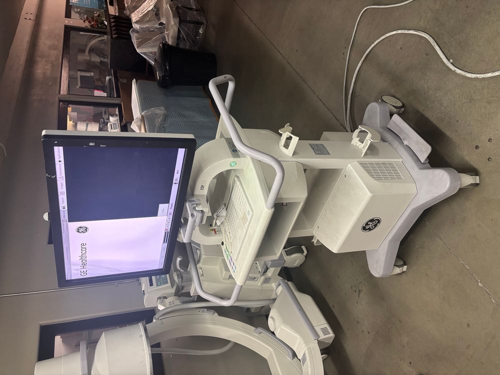 OEC Elite 31cm ESP CFD C-Arm