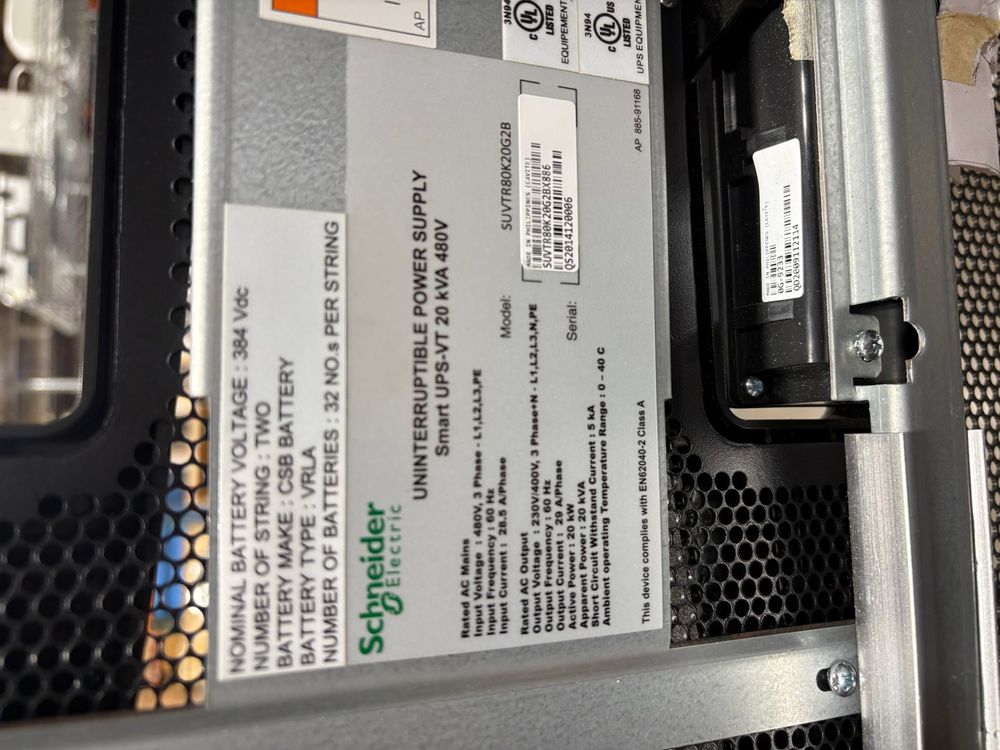Schneider Electric Smart UPS-VT 20 kVA 480V Label