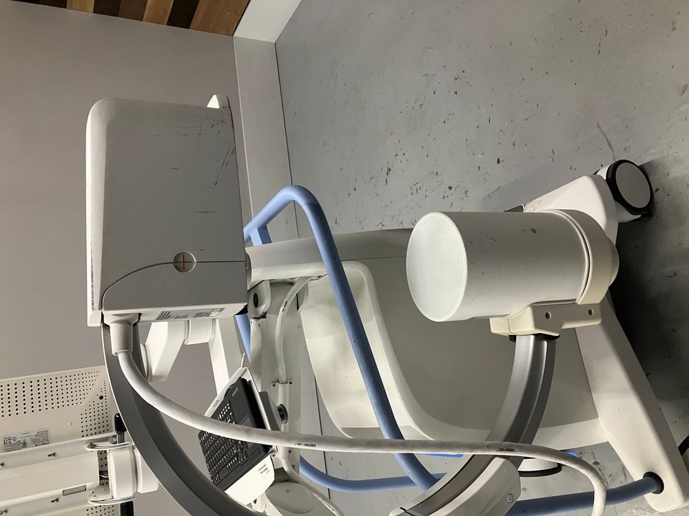 Fluoroscan Insight II Mini C-Arm