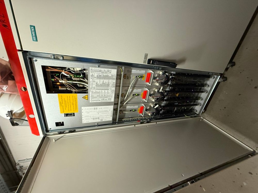 Siemens MRI 1.5T Aera Control Cabinet