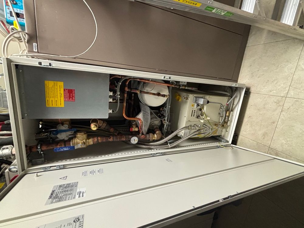 Siemens F-70 module inside technical cabinet