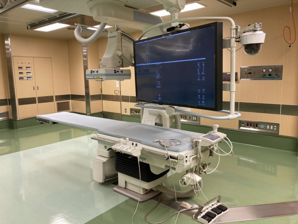 Siemens Artis Zee Ceiling Angiography System
