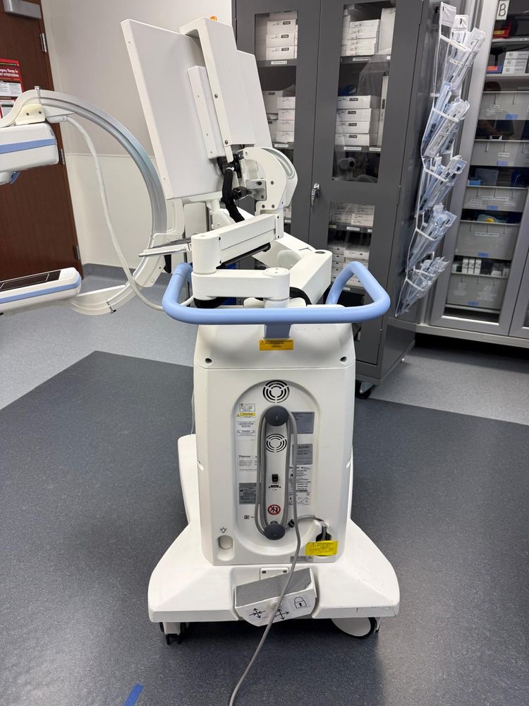 Fluoroscan Insight FD C-Arm Rear View