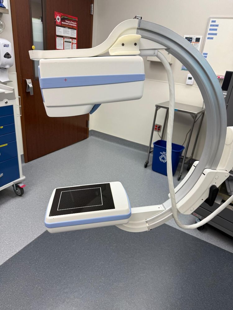 Fluoroscan Insight FD C-Arm