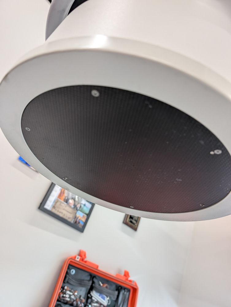 Underside of OEC 9800 C-Arm