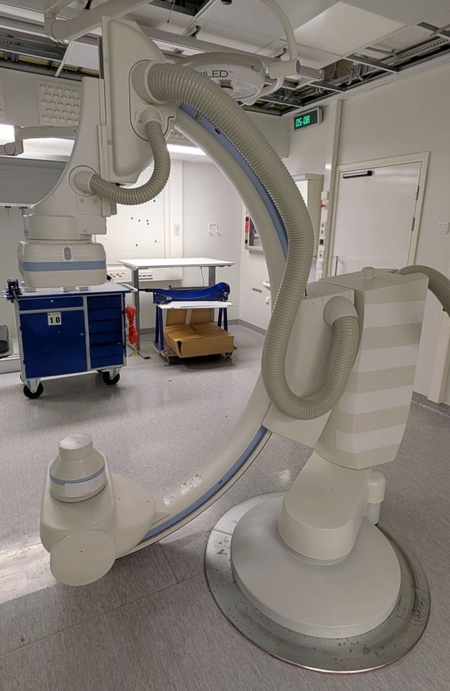 Siemens Artis Zee Floor angiograph system
