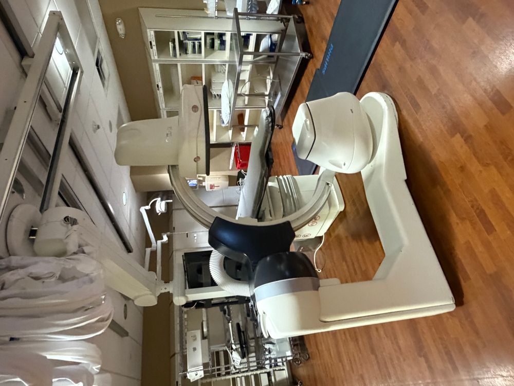 GE Innova IGS 540 Angiography System in Medical Room