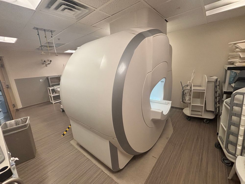 Siemens Avanto FIT 1.5T MRI