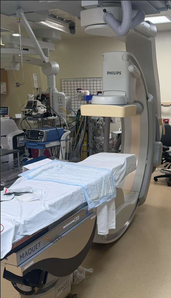 Philips Allura Clarity FD20 Flexmove with MAQUET OR Table