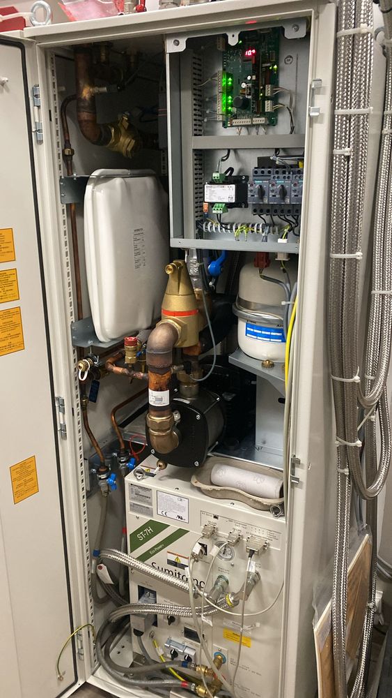 Siemens Altea MRI System Cabinet