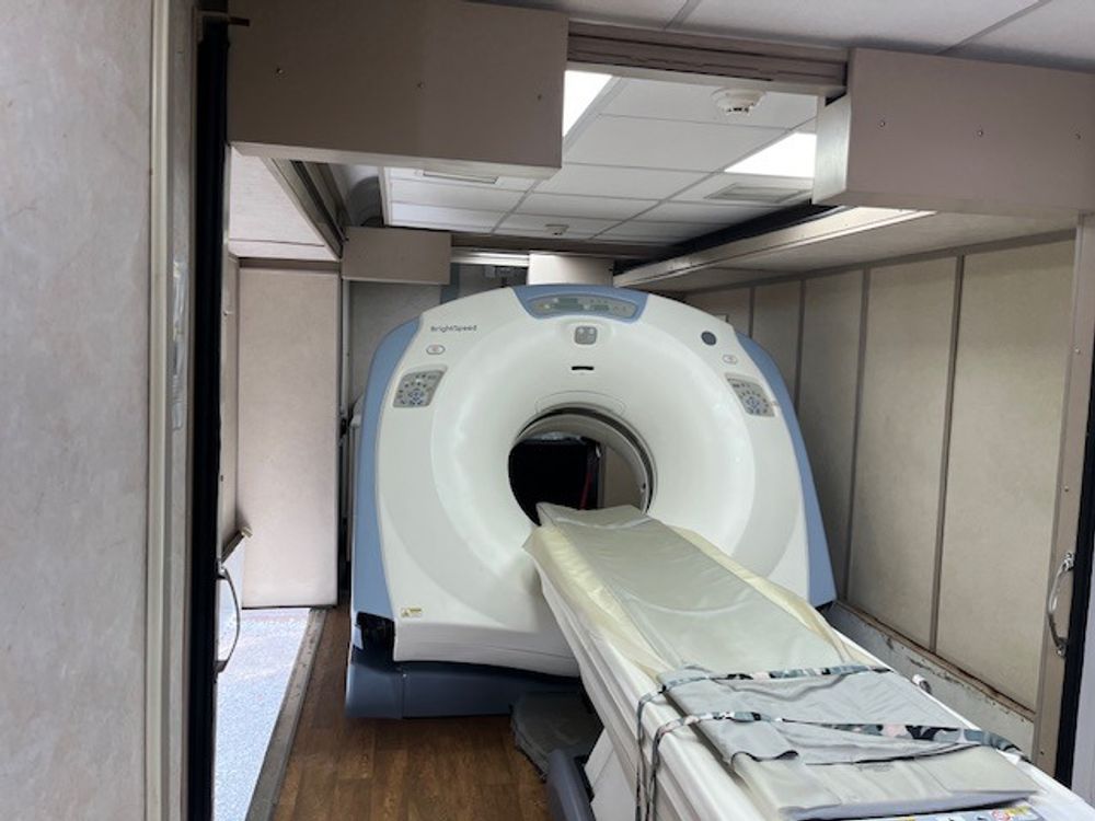 BrightSpeed CT scanner inside a mobile unit